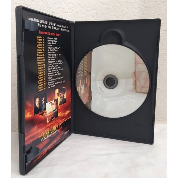 From Dusk Till Dawn 2-Disc DVD Collectors Edition + From Dusk Till Dawn 2 Lot - Picture 4 of 5
